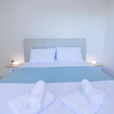 Apartment Corfu White