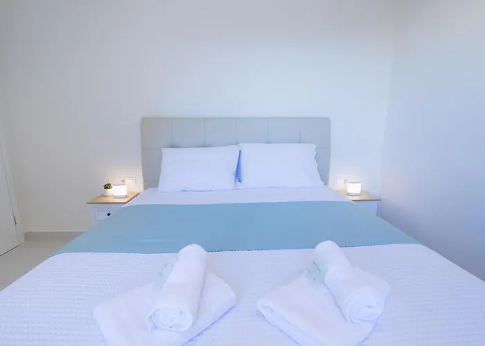 Apartment Corfu White