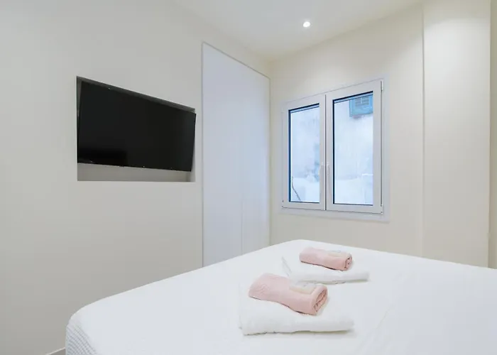 Apartment Corfu White