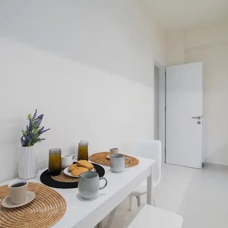 Corfu White Corfu (city)